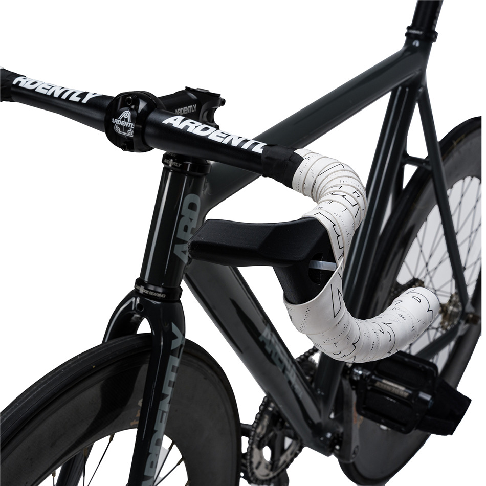 1 Paio di Manubri Ergonomici A - Cycling Gear Brands recensione e prezzo